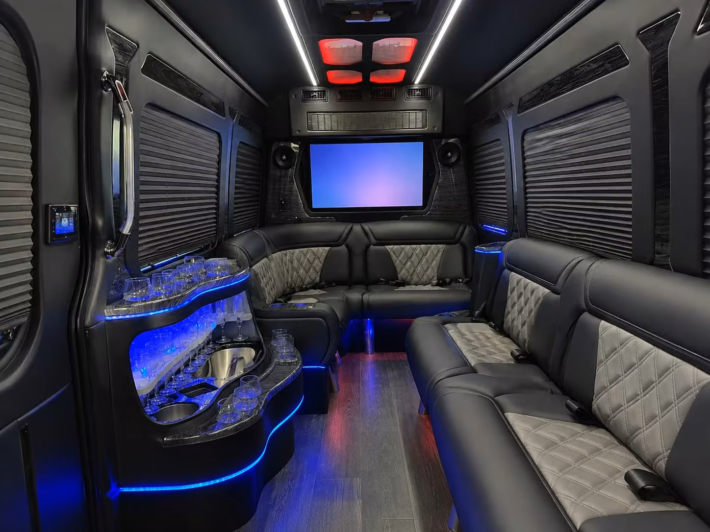 find the right bus for pismo beach concerts and coastal festival transportation